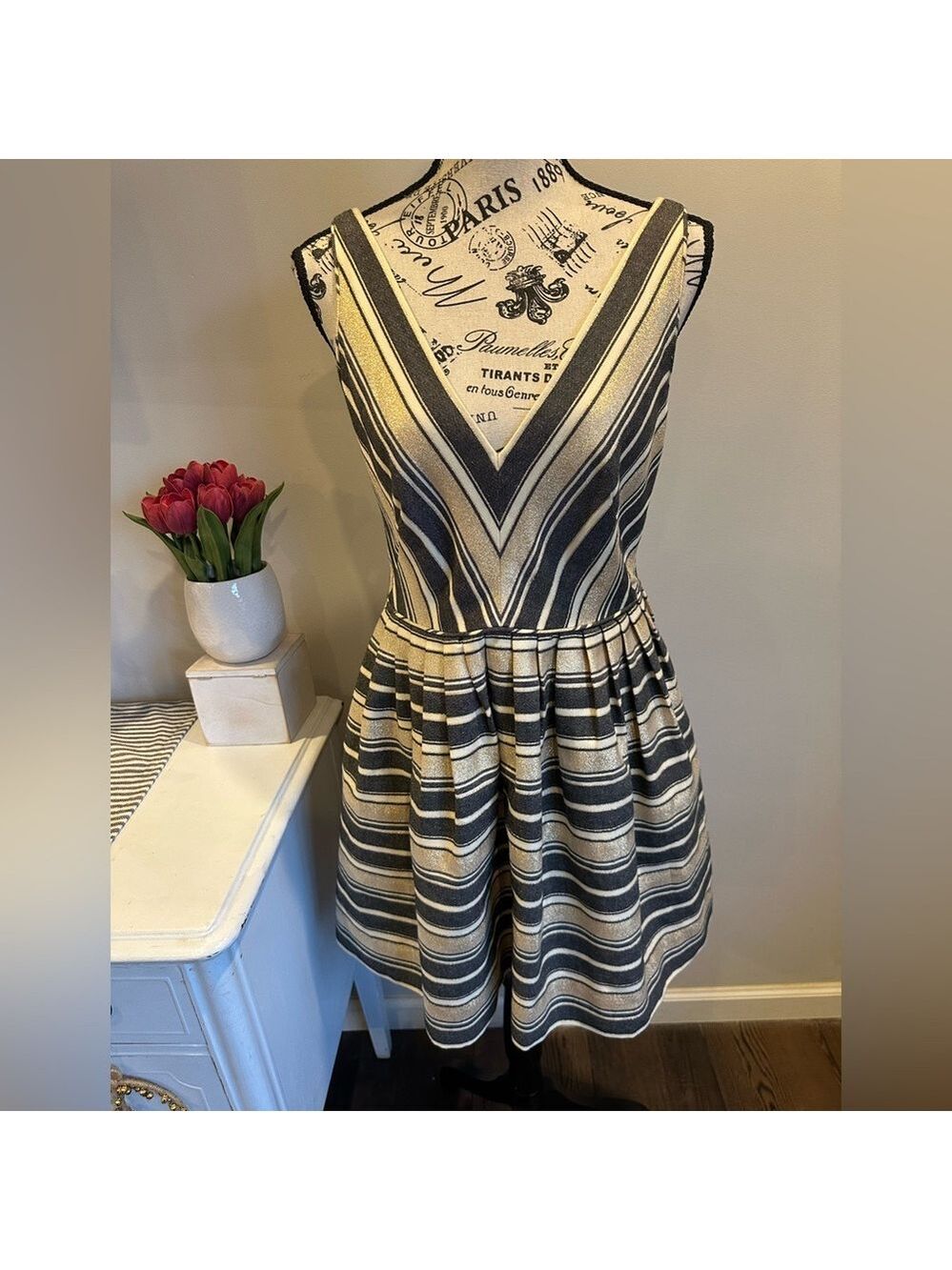 J. Crew Fit & Flair Striped Metallic Sleeveless V Neck Dress with Pockets Sz 4 - Picture 4 of 8
